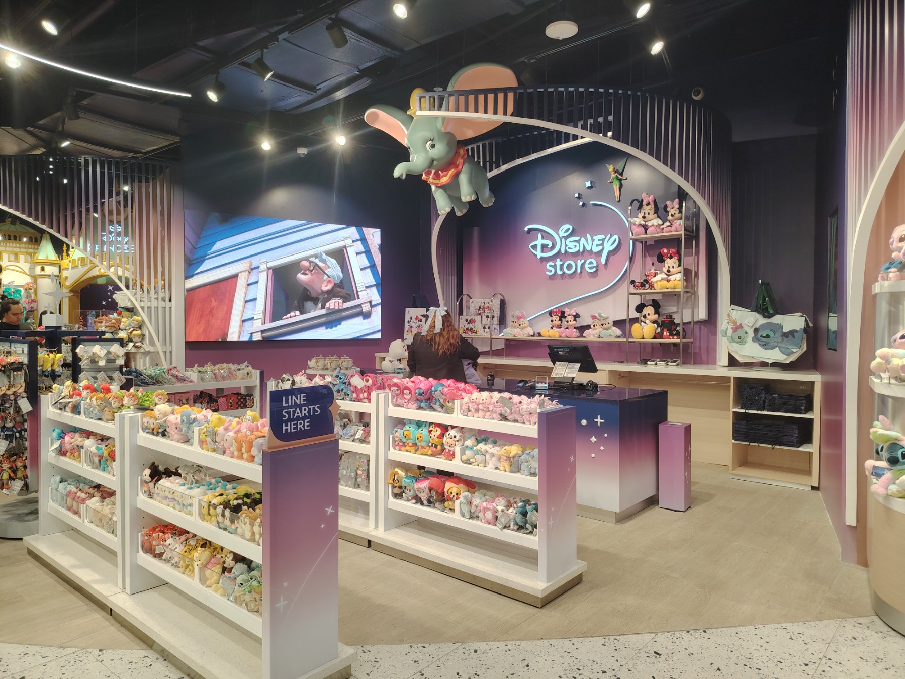 Disney Store North 4