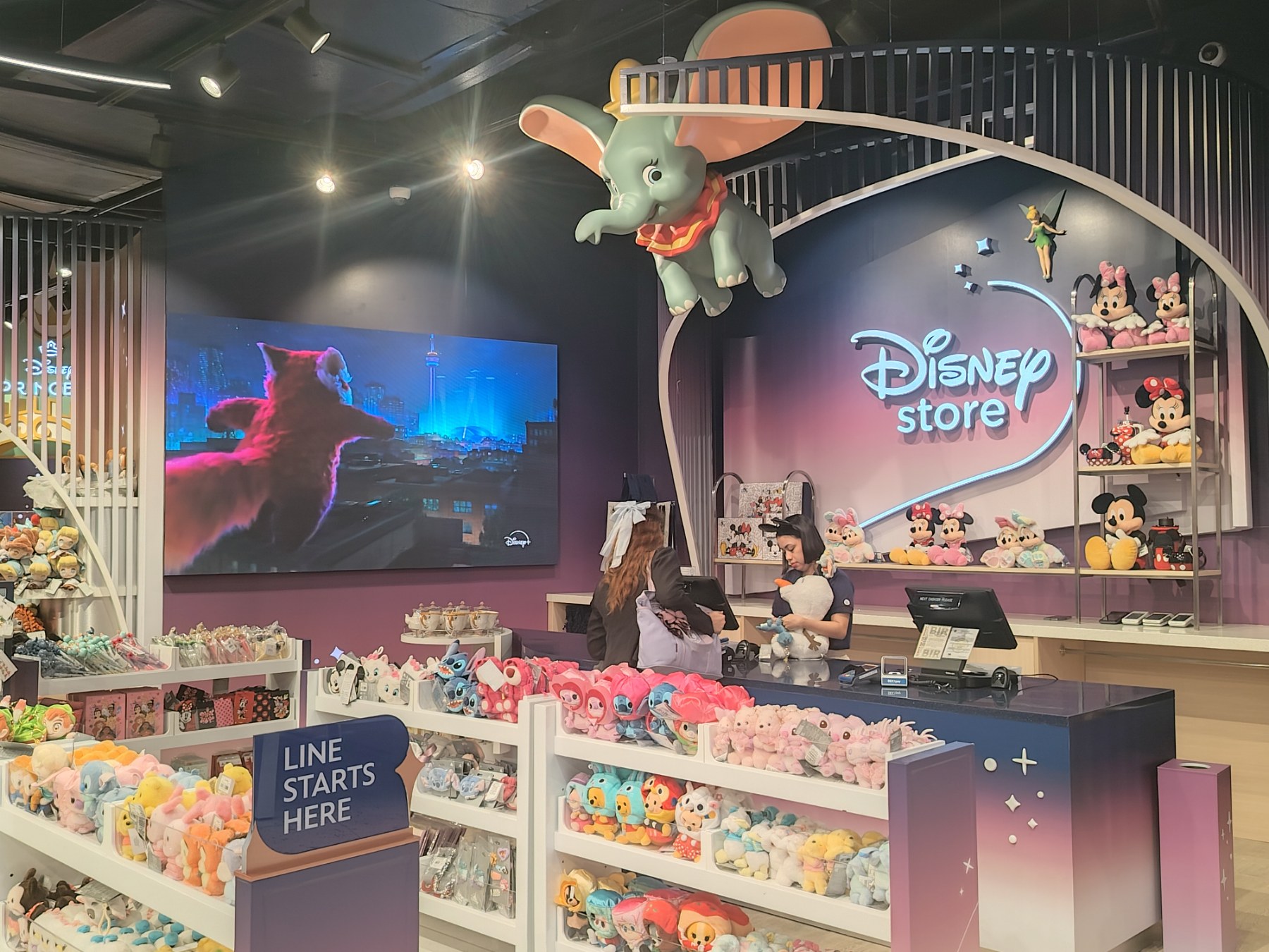 Disney Store North 5